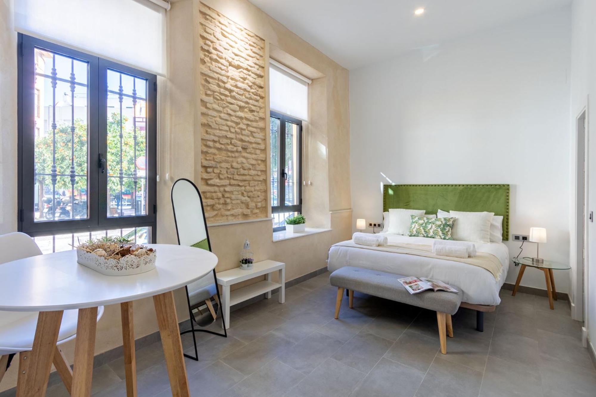 Nine O Clock San Agustin Apartment เซบีญา ห้อง รูปภาพ